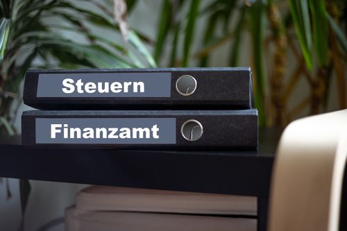 Ordner für Steuern und Finanzamt